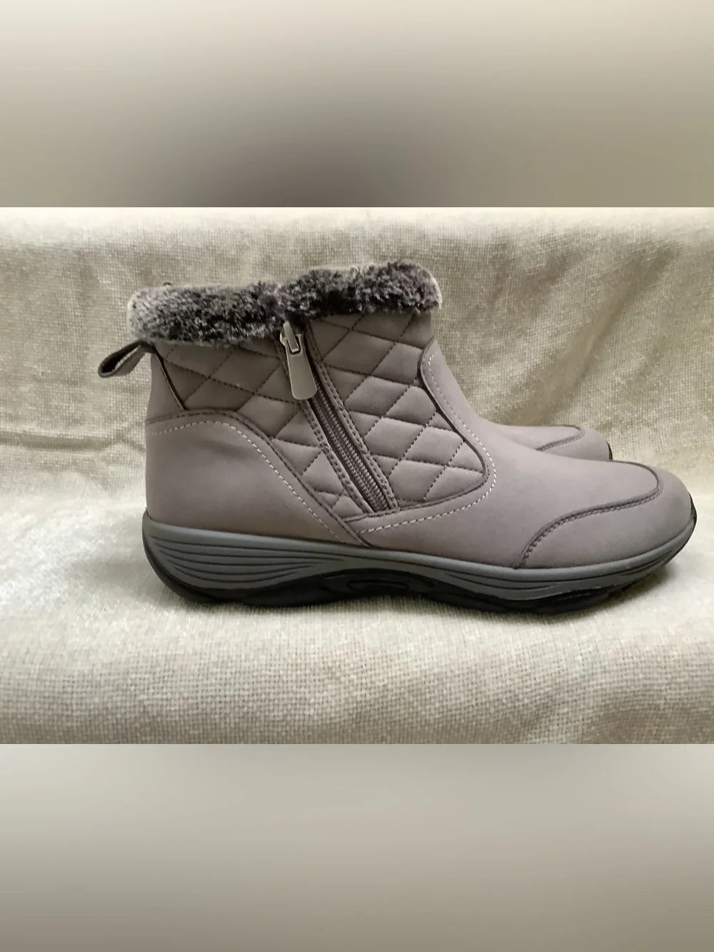 Easy Spirit Sevance 2 Ankle Boots-Light Gray Faux Suede-Faux Fur Trim-Zipper-9M